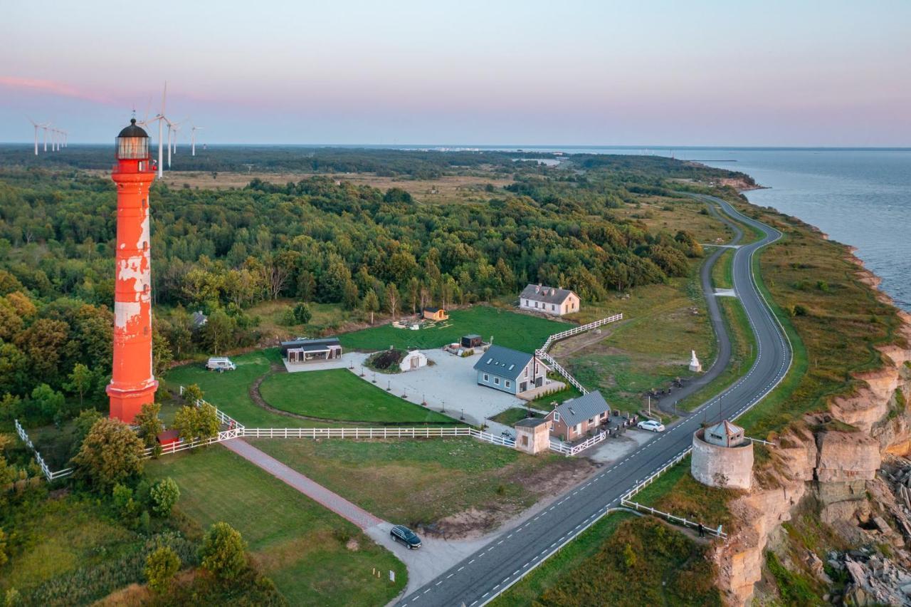 Pakri Parun Aparthotel Paldiski Buitenkant foto